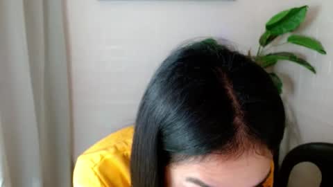 Snapshot of girlwhobelieveinmagic chatting on March 9, 8:31 pm Callmenor online show from March 9, 8:31 pm