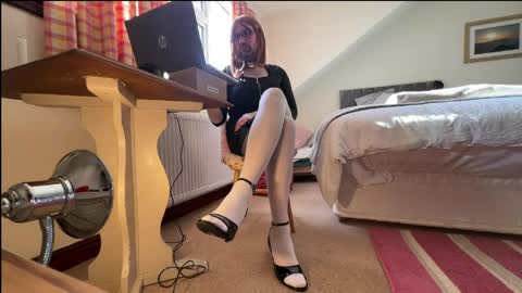 Snapshot of girlyfetish chatting on March 30, 3:57 pm girlyfetish online show from March 30, 3:57 pm