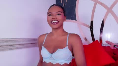 gisela_valencia online show from May 22, 5:47 am