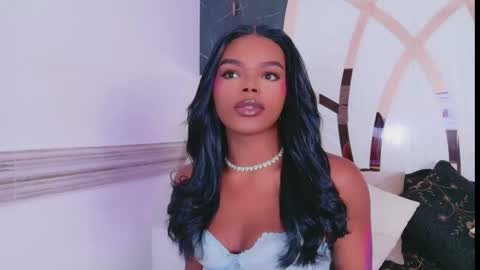 gisela_valencia online show from May 28, 12:57 pm
