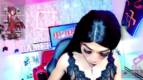 Gisel online show from December 2, 7:20 pm