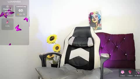 Gisel online show from March 7, 7:11 pm