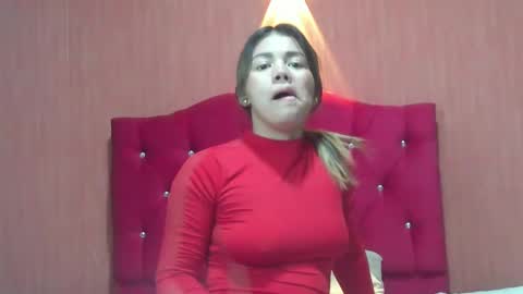 Snapshot of gissel_angel chatting on January 8, 11:30 pm Gissel angel online show from January 8, 11:30 pm