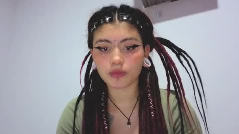 Snapshot of giulietta_mon chatting on March 26, 4:07 am Giulietta online show from March 26, 4:07 am