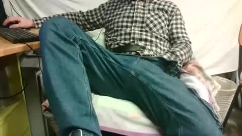 Snapshot of giulio__35 chatting on February 23, 3:08 pm giulio__35 online show from February 23, 3:08 pm