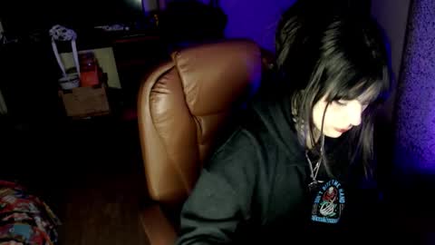 Snapshot of givenom chatting on September 27, 4:39 am dirtyvenom online show from September 27, 4:39 am
