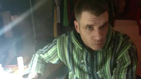 Snapshot of gizmomaster chatting on June 10, 7:02 pm dutch rave guy c2c dutch online show from June 10, 7:02 pm