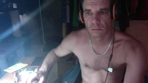 Snapshot of gizmomaster chatting on June 28, 6:41 am dutch rave guy c2c dutch online show from June 28, 6:41 am