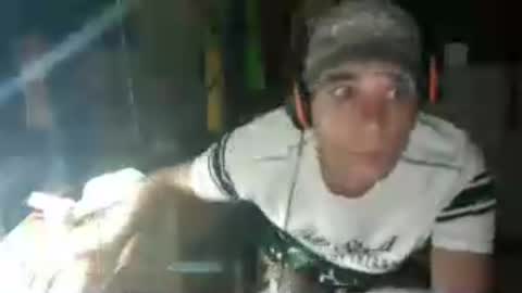 Snapshot of gizmomaster chatting on July 6, 10:12 pm dutch rave guy c2c dutch online show from July 6, 10:12 pm
