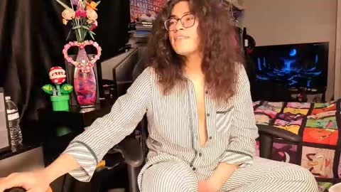 glaceon9 online show from February 19, 12:22 pm