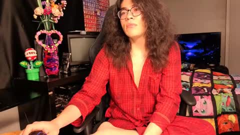 glaceon9 online show from February 27, 8:28 am