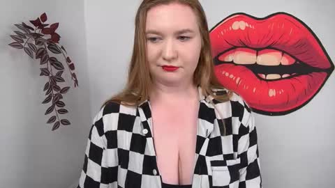 Nikki online show from February 28, 6:31 pm