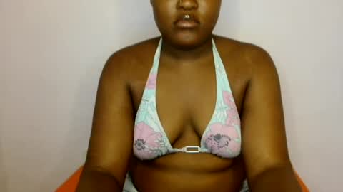 sweet girl online show from June 21, 5:10 am