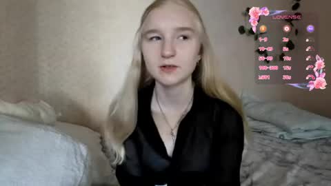Snapshot of glennabeem chatting on May 22, 7:48 am Laura online show from May 22, 7:48 am