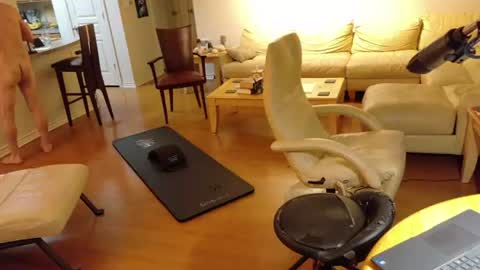 glennbitch online show from June 21, 3:42 am