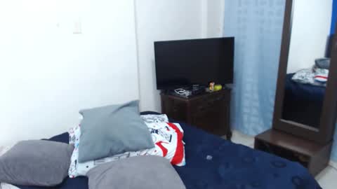 GlennddaStar online show from November 28, 10:34 pm