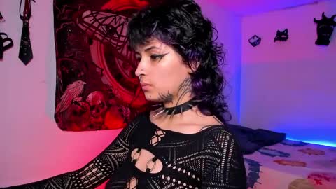 NYX online show from April 7, 11:04 pm