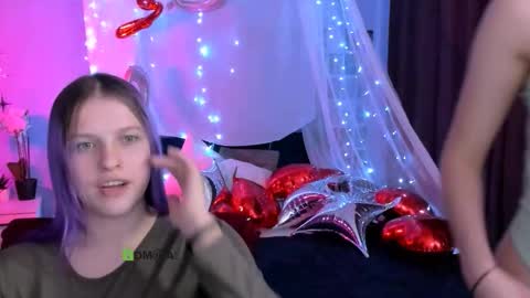 your dream  online show from February 25, 9:24 pm