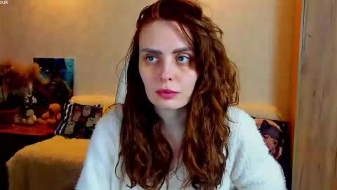 Gloria Wood online show from February 5, 4:44 pm