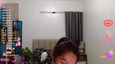 Snapshot of glorious_kim chatting on September 16, 12:06 pm Kim - DONT FORGET TO FOLLOW AND GIME THUMBS UP online show from September 16, 12:06 pm