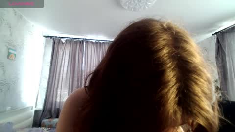 Snapshot of glossy_girl_1 chatting on March 28, 8:36 am Roxy online show from March 28, 8:36 am