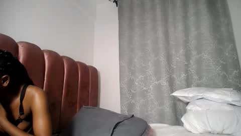 Glxsyy online show from June 9, 6:47 am