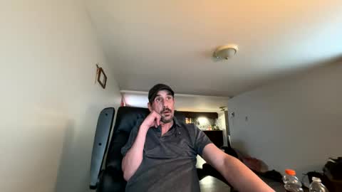 gmang4242 online show from February 26, 6:29 pm