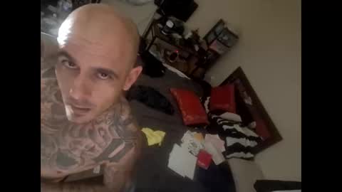 gnasty83 online show from November 2, 3:36 pm