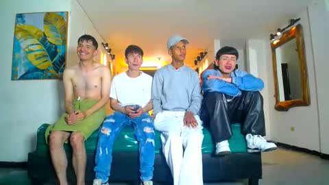 THOMAS AND DAMIAND online show from May 23, 1:15 pm