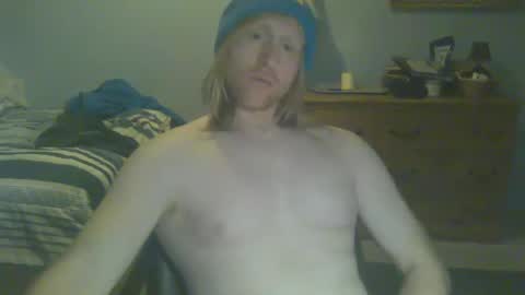 Snapshot of gnger31foru chatting on December 25, 1:30 pm Steven Meadow online show from December 25, 1:30 pm
