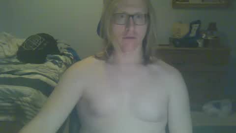Snapshot of gnger31foru chatting on January 5, 12:10 pm Steven Meadow online show from January 5, 12:10 pm