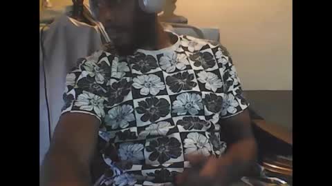 goatchocolate online show from December 3, 7:00 pm