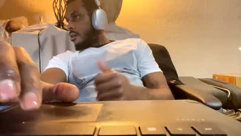 goatchocolate online show from December 20, 6:24 pm