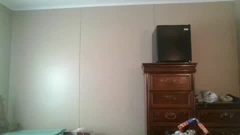 IDKIDCIDGAF online show from March 21, 4:10 pm