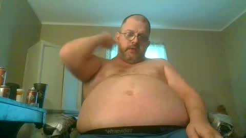 Snapshot of gobey33 chatting on June 18, 3:49 pm IDKIDCIDGAF online show from June 18, 3:49 pm