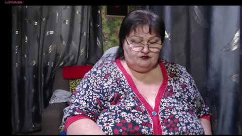 Goddess online show from April 10, 11:04 am