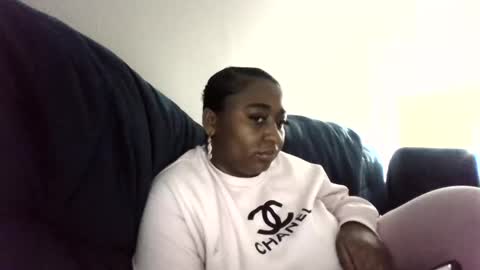 Snapshot of goddess_allure0 chatting on December 8, 7:05 am Goddess Allure0 online show from December 8, 7:05 am