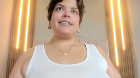 Aretha online show from March 12, 4:24 pm