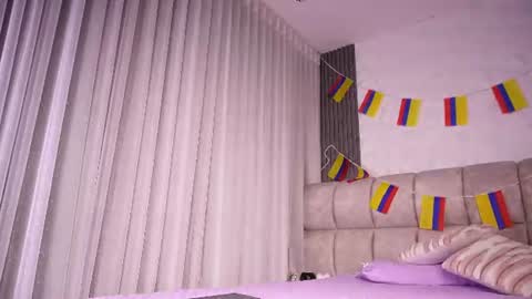 goddess_eli77 online show from June 28, 3:01 am