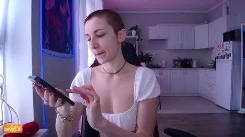 Elpis Foxter online show from May 28, 5:16 am