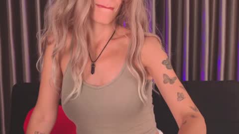 Katarina online show from April 13, 11:27 am