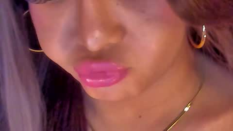 Snapshot of goddessbarbiecum4u chatting on February 23, 1:25 am Barbie Brown online show from February 23, 1:25 am