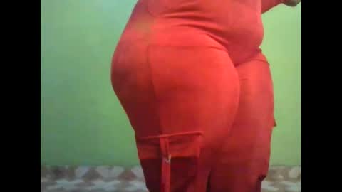 Snapshot of goddessebon chatting on October 20, 11:32 am shasha big online show from October 20, 11:32 am