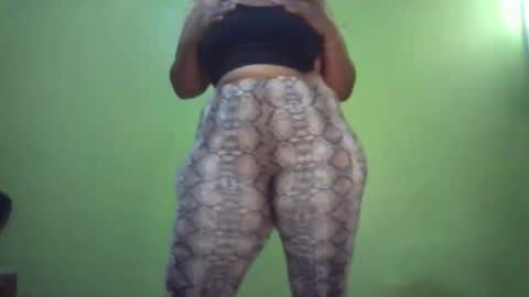 Snapshot of goddessebon chatting on November 3, 10:16 am shasha big online show from November 3, 10:16 am