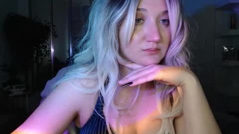 Goddess Emmy online show from February 3, 6:22 am