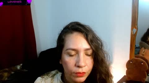 Snapshot of goddessnahi chatting on February 27, 5:45 am Naih Reyes online show from February 27, 5:45 am