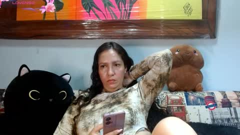 Snapshot of goddessnahi chatting on September 13, 7:35 pm Naih Reyes online show from September 13, 7:35 pm