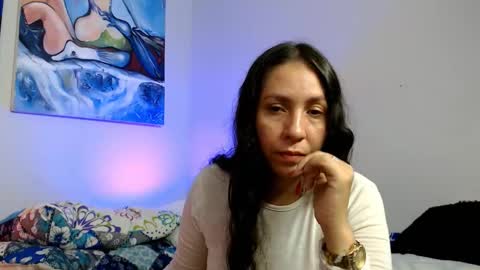  Naih Reyes online show from March 19, 1:09 am