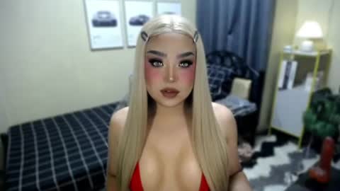 NATALIE HEART online show from June 30, 3:46 pm