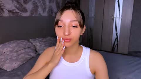 Snapshot of goddesssooul chatting on July 18, 2:49 am goddesssooul online show from July 18, 2:49 am